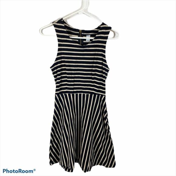 Old Navy Casual Midi Sleeveless Dress Size Small - Picture 4 of 9